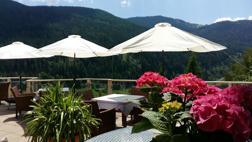 Wohlfuehl & Genusshotel Felsenhof Bad Kleinkirchheim Kültér fotó