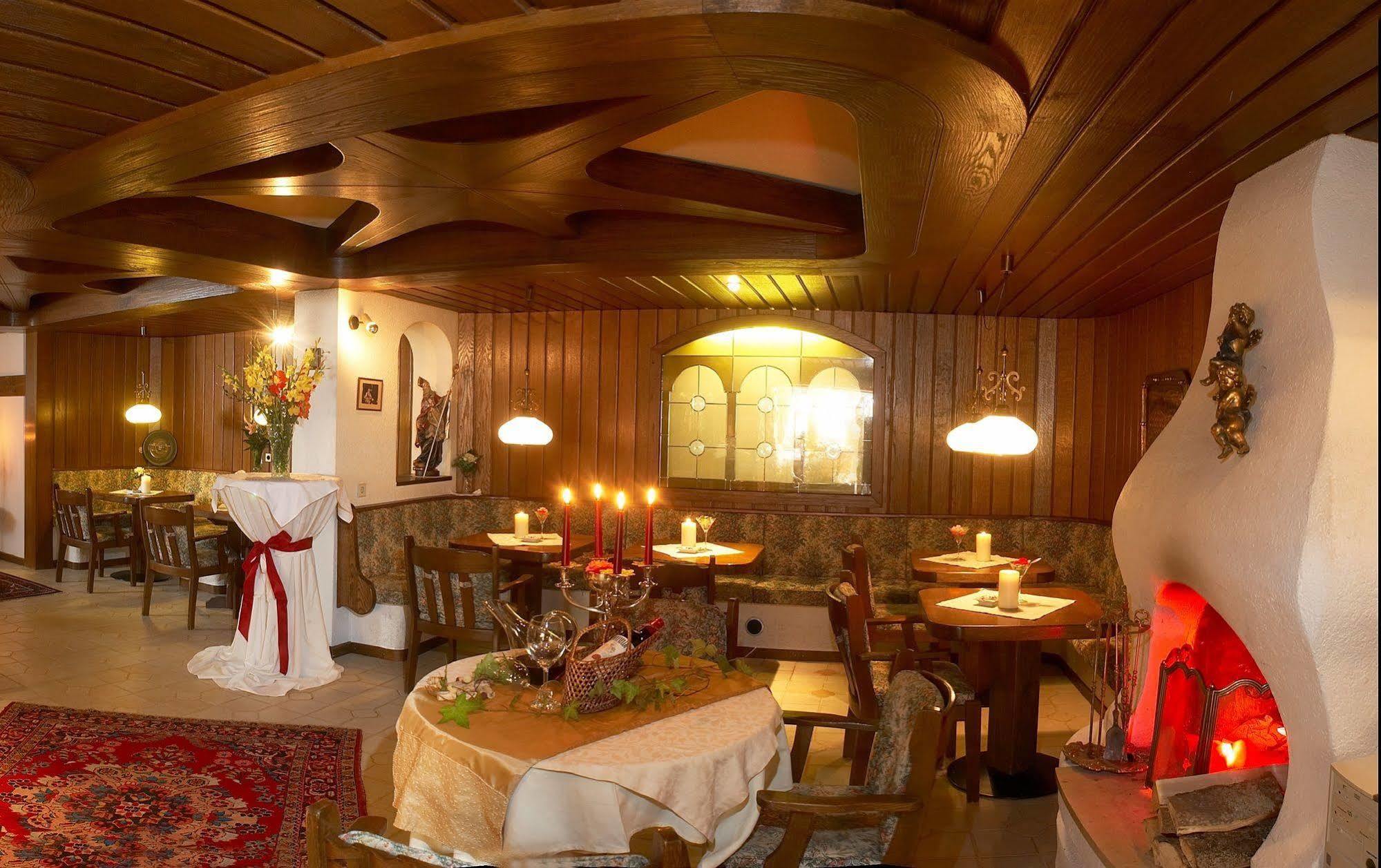 Wohlfuehl & Genusshotel Felsenhof Bad Kleinkirchheim Kültér fotó