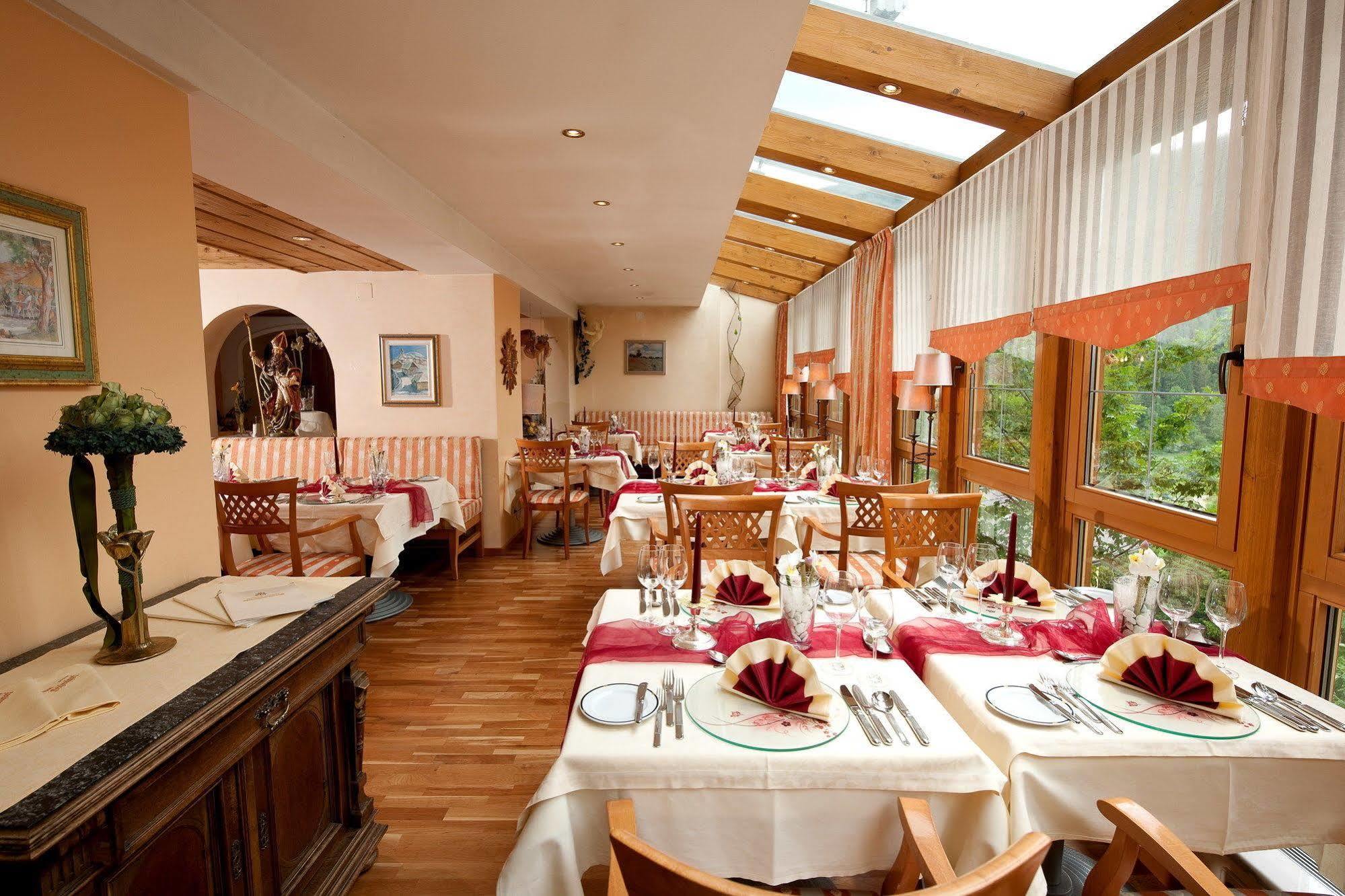 Wohlfuehl & Genusshotel Felsenhof Bad Kleinkirchheim Kültér fotó