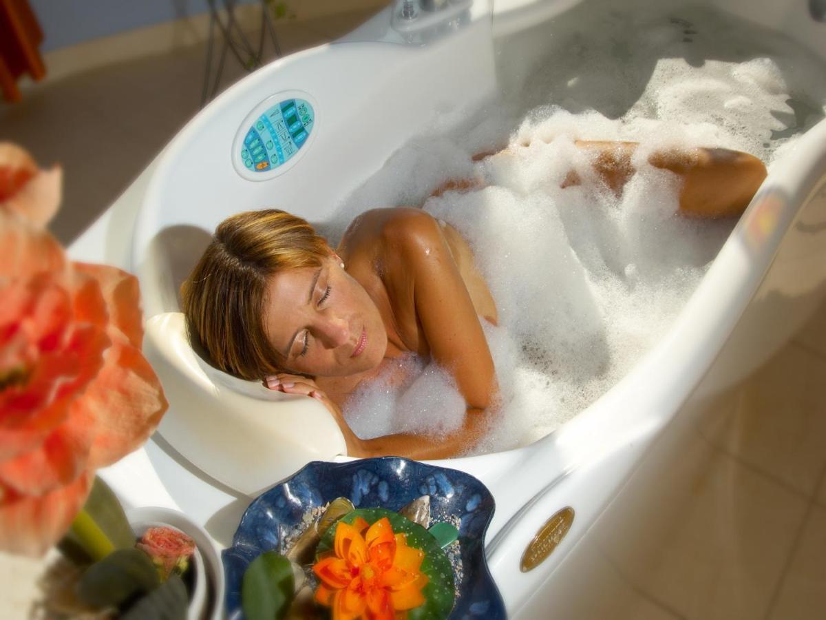 Wohlfuehl & Genusshotel Felsenhof Bad Kleinkirchheim Kültér fotó
